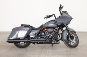 2018 Harley-Davidson CVO Road Glide 117 (FLTRXSE)