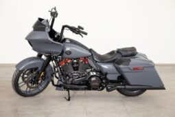 2018 Harley-Davidson CVO Road Glide 117 (FLTRXSE) full