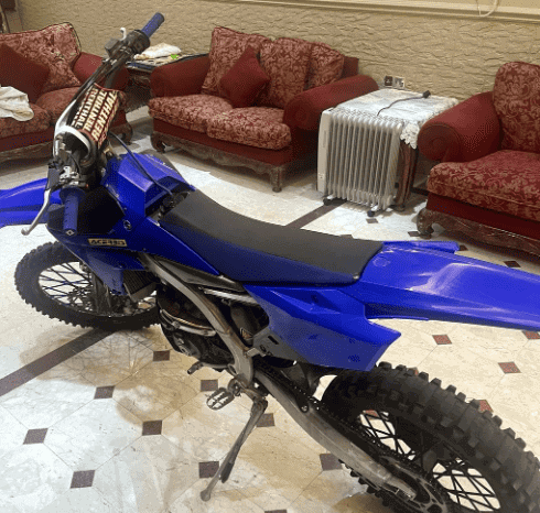 
								2017 Yamaha YZ450FX full									